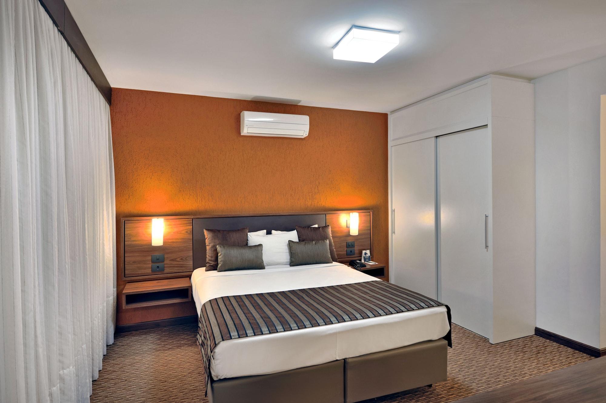 Hotel Deville กูรีตีบา ภายนอก รูปภาพ