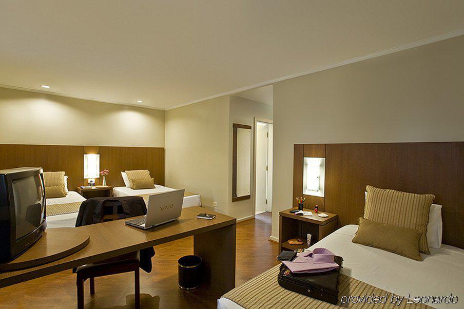 Hotel Deville กูรีตีบา ห้อง รูปภาพ